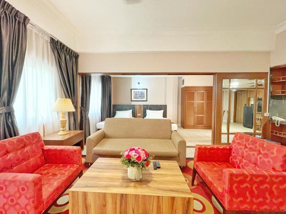 Hotel The Avenue M
